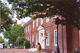 [photo, Legislative Services Building, 90 State Circle, Annapolis, Maryland]