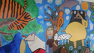 [photo, Children's mural, Anne Arundel County Animal Control Section, 411 Maxwell Frye Road, Millersville, Maryland]