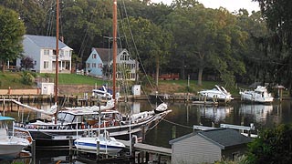 [photo, Boats on Magothy River, Pasadena, Maryland]