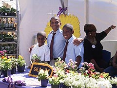  [photo, School children, Baltimore Flowermart, Mount Vernon Place, Baltimore, Maryland]