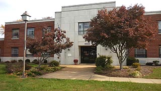 [photo, St. Mary's County Library System, 23250 Hollywood Road, Leonardtown, Maryland]