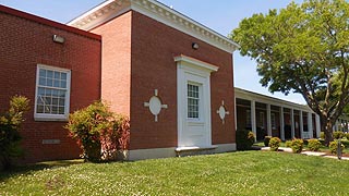 [photo, Board of Elections, 215 Bay St., Easton, Maryland]