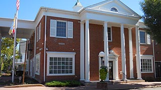 [photo, Town Hall, 4 North Second St., Denton, Maryland]