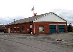 [photo, Town Hall, 211 Bonnie Blvd., Loch Lynn Heights, Maryland]